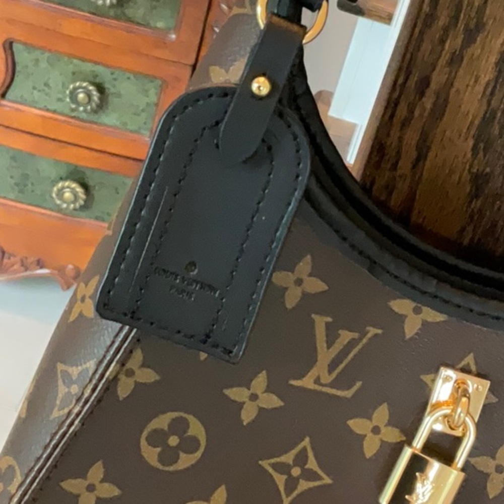Monogram Brown & Black Handbag - Picture 3 of 11